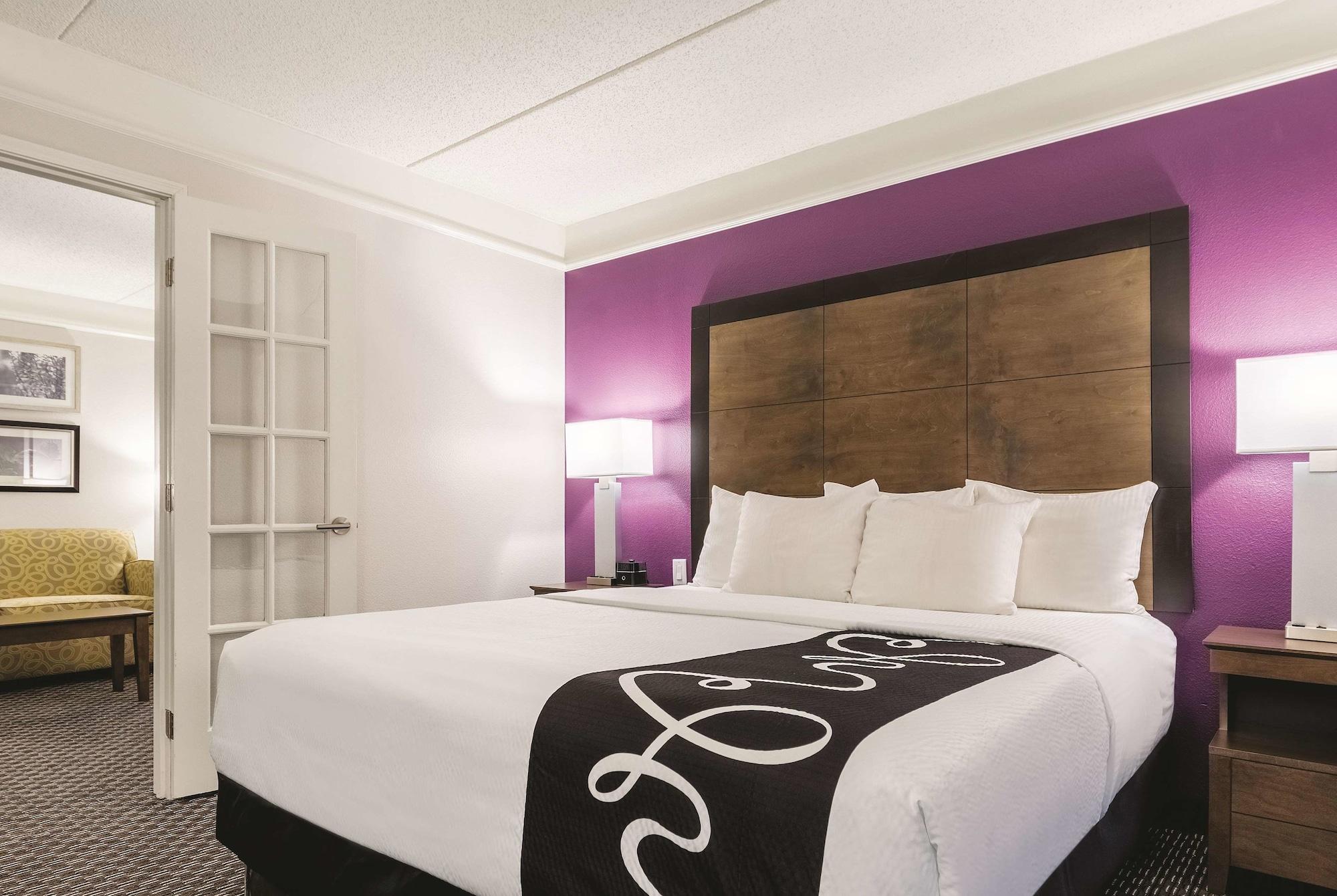 Hotel La Quinta By Wyndham Alexandria Airport Exteriér fotografie