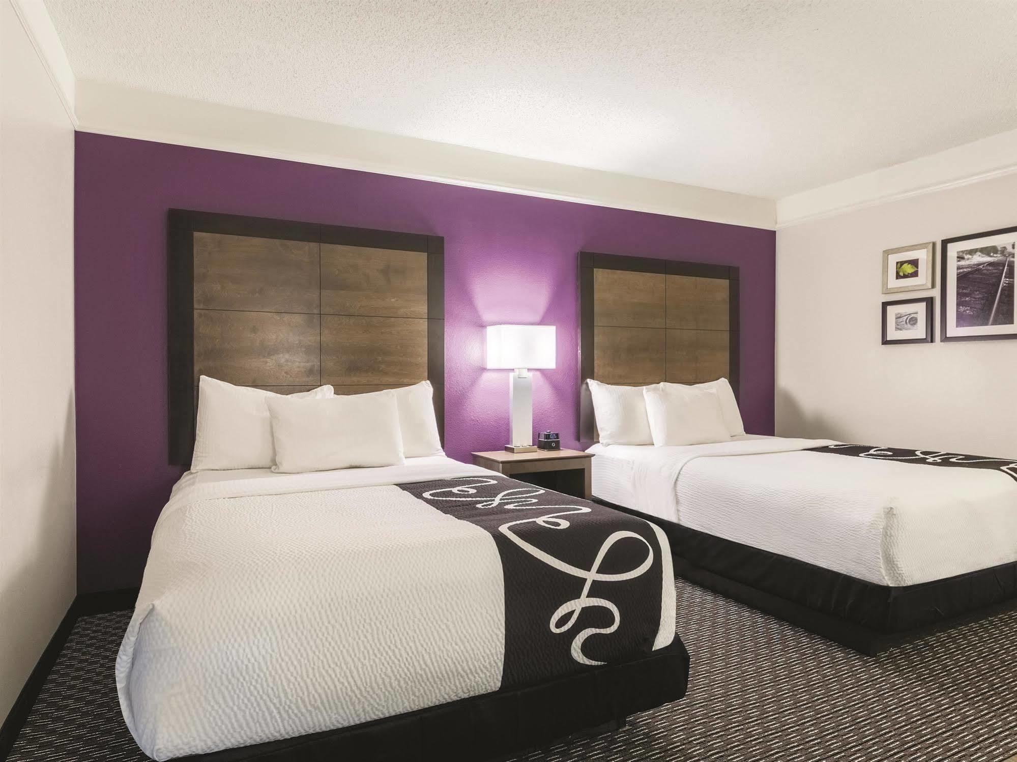 Hotel La Quinta By Wyndham Alexandria Airport Exteriér fotografie